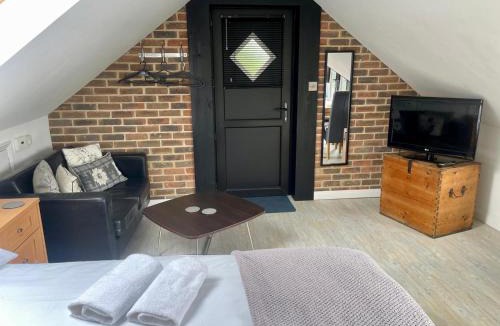 Littlehampton Apartment | Hunters Hide Apt