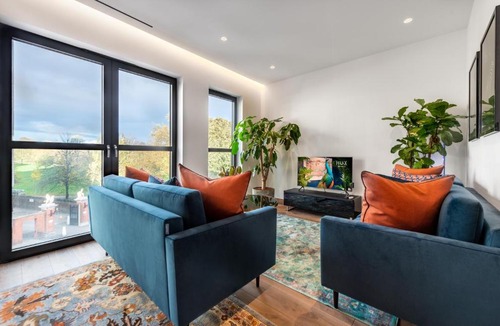 Royal Borough of Kensington and Chelsea Hotel | Hux Hotel, Kensington