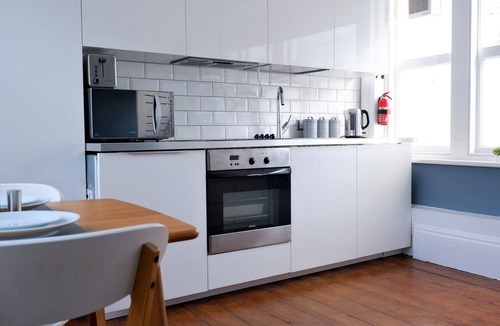 Bristol Old City Apartment | Ideal location! Studio flat in heart of the city