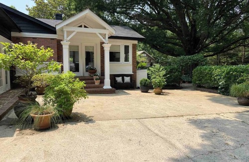 Matthews House | Idlewild Home: Stylish Eclectic Family Home Near Charlotte