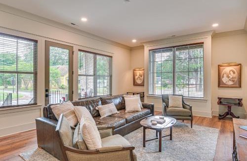 Belmont Historic District House | Idyllic Belmont Home Less Than 1 Mi to Historic District!