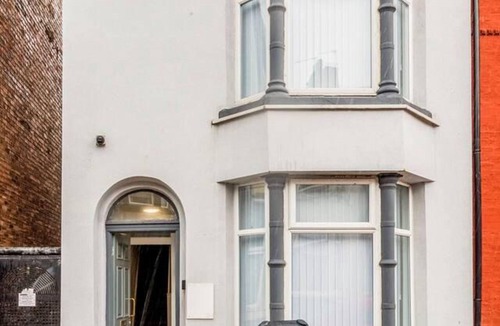 Bootle House | Immaculate 4-bed House Near Anfield and Goodison