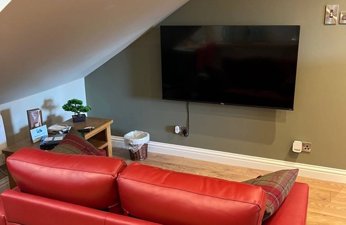 Pitlochry Apartment | Inviting 1-bed Studio in Pitlochry