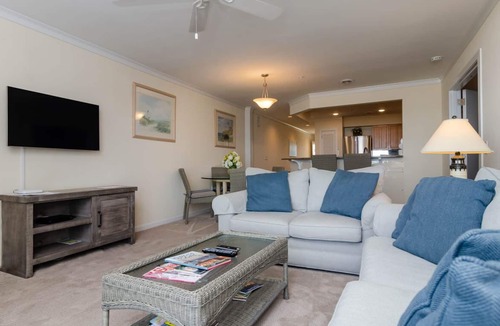 Shell Island Condo | Inviting Oceanfront 3BR Condo in WrightsvilleDunes