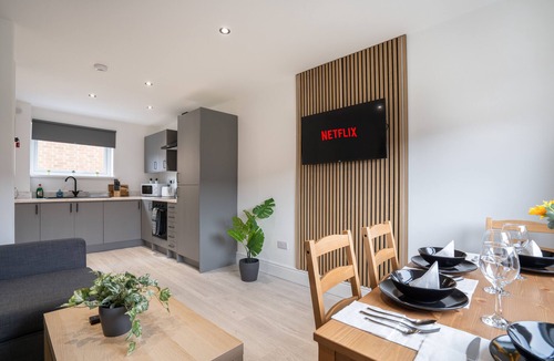 Newcastle-upon-Tyne House | isimi luxurious house newcastle