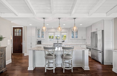Terrell House | Island Breeze by SoCharm | Breathtaking/Expansive Lake Views