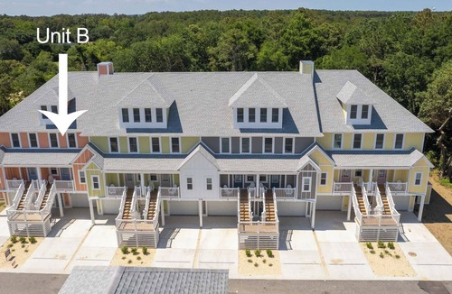 Bermuda Bay House | Island Breeze 3 Bedroom at Cambridge Cove with Private Hot Tub!