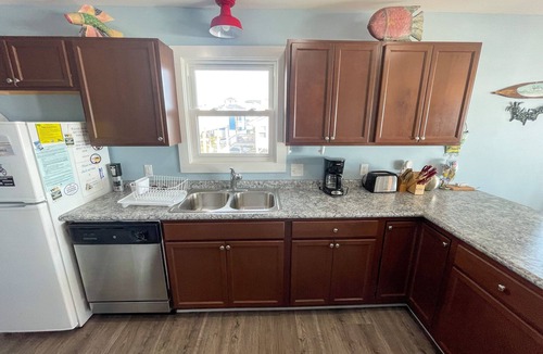 Surf City House | Island Delights II – Sun, Sand & Simple Fun