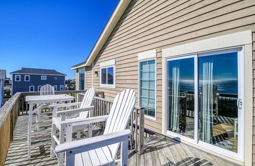 Ocean Ridge House | Island Gamble - Oceanfront Cottage