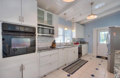 Long Beach House | Isle Be Seaing You: Pool, Hot Tub, Beach Walk