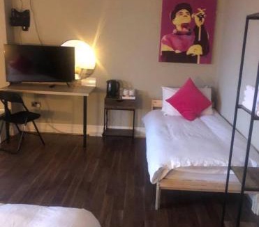 Wallsend Hotel | izzy hotel ltd