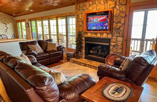 West Jefferson House | Jasmine Heights