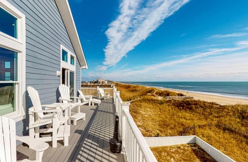 Hatteras House | Jekyll's Hydeout #1HH