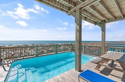 Long Beach House | Jolly Rogers: Oceanfront Paradise with Pool, Sleeps 20, 7 bed/5.5 bath and two kitchens!