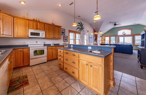 Nags Head House | K1114 Island Time. Pool/Hot Tub, Elevator, PETS OK, Free Pool Heat Specials!