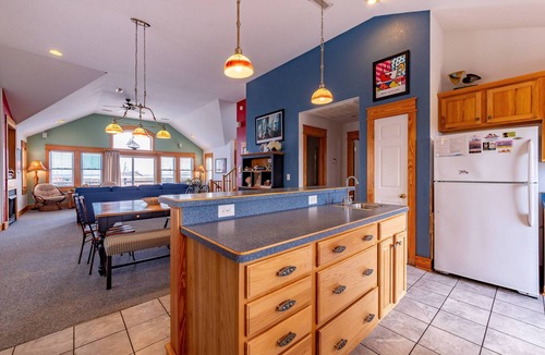 Nags Head House | K1114 Island Time. Pool/Hot Tub, Elevator, PETS OK, Free Pool Heat Specials!