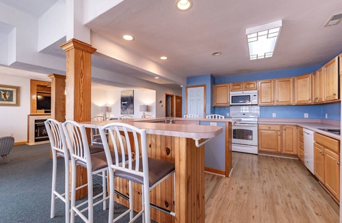 Kill Devil Hills House | K1202 Cloud Nine. Semi-Oceanfront, Pool, Hot Tub, PETS OK, 8 Bedrooms