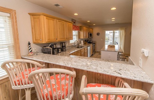 Kill Devil Hills House | K1414 The Get Away. Elevator, Pool, Hot Tub, FREE Pool Heat, Tiki Bar, PETS