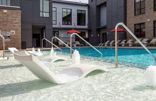 Charlotte Apartment | Kasa | Uptown Location with Upscale Gym + Pool Access | Charlotte