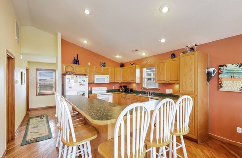 Kill Devil Hills House | KD1105- 1 Block to Beach- 5 BRs, Private Pool, Hot Tub, and Dog Friendly!