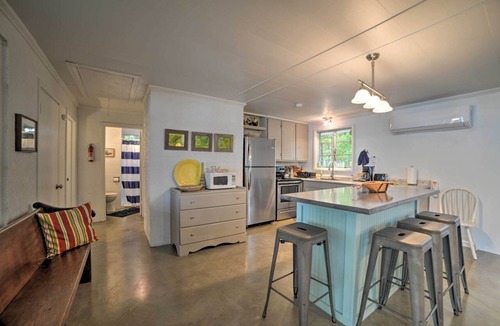 New Concord Cottage | Kentucky Lake Cabin w/Private Dock + Yard