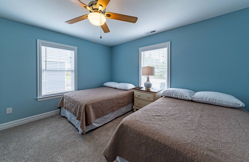 Harbinger House | KIL9105 Butler Cabin. Pets OK, Golf Resort, Community Pool & Fitness