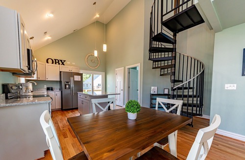 Harbinger House | KIL9109 Kilmarlic Garcia Cottage. Golf Resort, Community Pool & Fitness