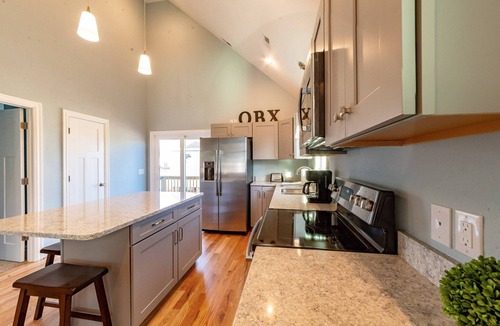 Powells Point House | KIL9112 Kilmarlic Bubba Watson. Golf Resort, Community Pool & Fitness