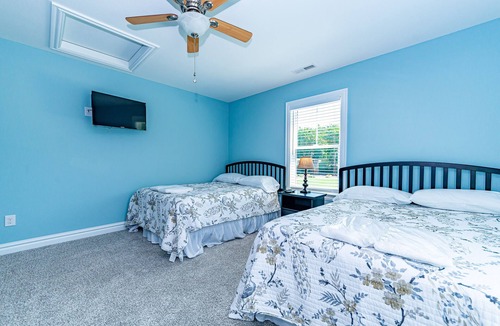 Harbinger House | KIL9119 Kilmarlic Ballestros. Golf Resort, Community Pool & Fitness