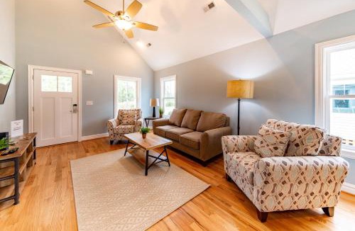 Harbinger House | Kilmarlic Butler Cabin
