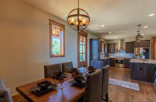 Elk Park House | Kinfolk at Eagles Nest