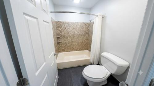 Oxford Hotel | King's Inn Motel