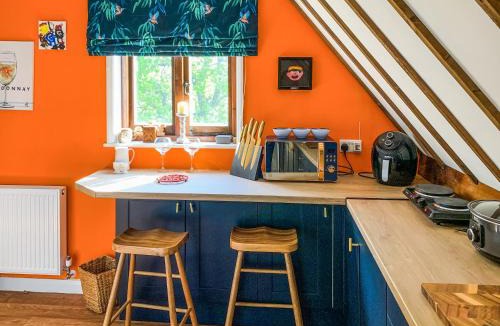 Cowbeech House | Kingfisher Granary