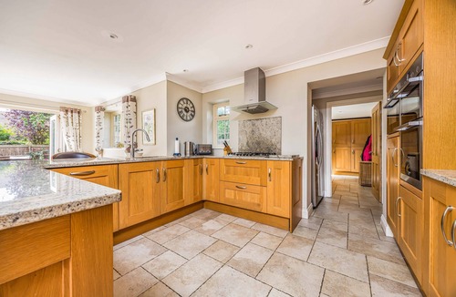 Chichester Cottage | Kingley - Chichester - sleeps 10 guests in 4 bedrooms