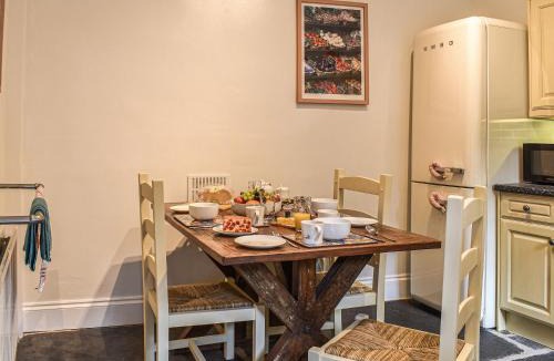Giggleswick House | Kings Cottage