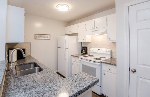 Havelock House | Kobe Cabana a Tastefully decorated duplex - Near MCAS Cherry Point – VERY CLEAN!
