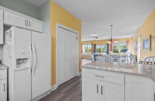 Emerald Isle House | Kokomoe: Cozy Beach Retreat with Pool, Golf Cart & Pet-Friendly Perks!