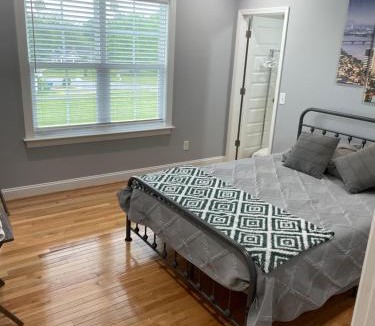 Whitsett House | La Casa Grande Hosting