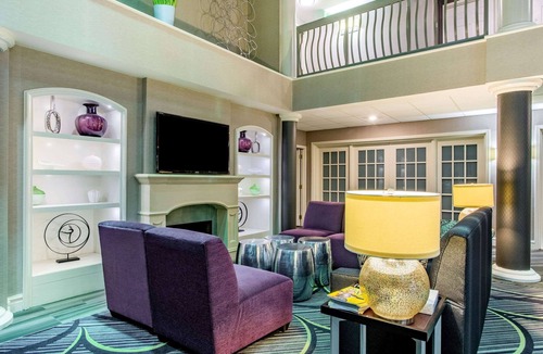 Morrisville Hotel | La Quinta Inn & Suites by Wyndham Raleigh Durham Intl AP