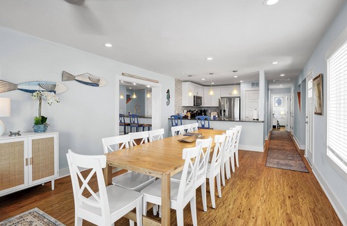 Wrightsville Beach House | Laing - Large Oceanfront beach house with 2 kitchens and living rooms