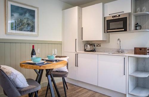 Windermere Cabin | Lake District Woodland Pods - Winster, Bowness-on-Windermere