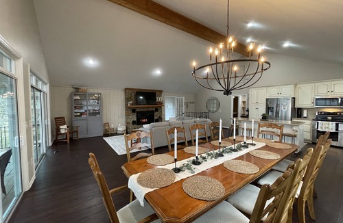 Mount Gilead House | Lake Front House with Dock, Kayaks, and Boat Slip