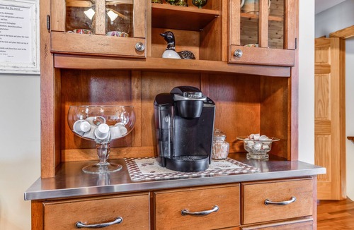 Littleton Cabin | Lake Gaston Waterfront Log Cabinn