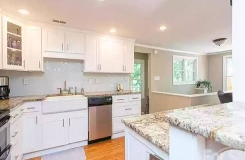 Bethlehem Cottage | Lake Hickory