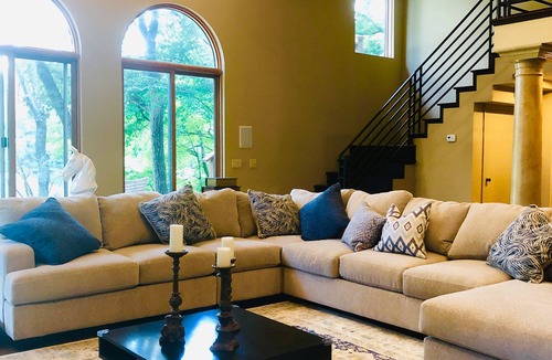 Hickory House | Lake Hickory - Views Galore In Quiet Cove