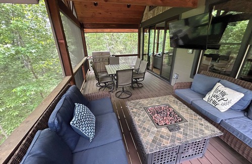 Nebo House | Lake James 2 bed/2 ba. Hike/Bike in out County & State Prk. Private River access