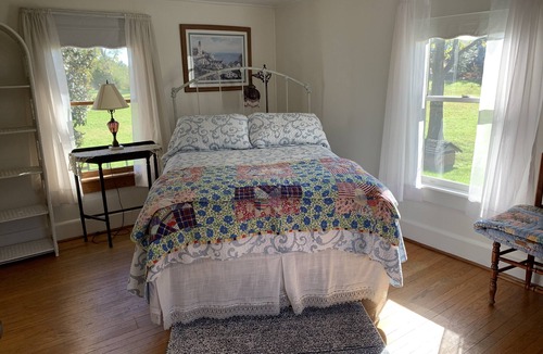 Nebo Other | Lake James Historic Couple's Retreat 10 mins from Lake James, on Wine Circuit