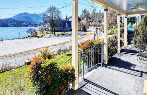Lake Junaluska House | Lake Life House - 1 min walk to Lake J Assembly -10 min to Waynesville & BR Pkwy