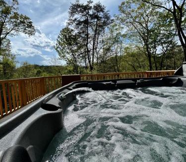 Lake Lure House | Lake Lure Mountain Cabin - Large Screened Porch - Hot Tub