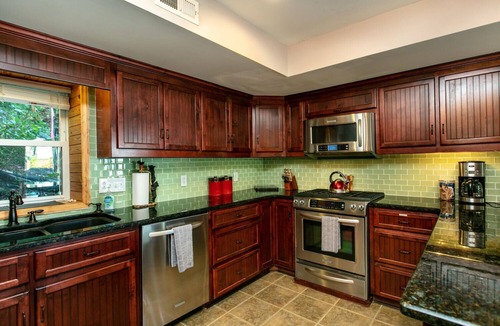 Lake Lure Cottage | Lake Lure Opens May 2026 Tucked Away Gem: Lakefront, 3Fireplaces